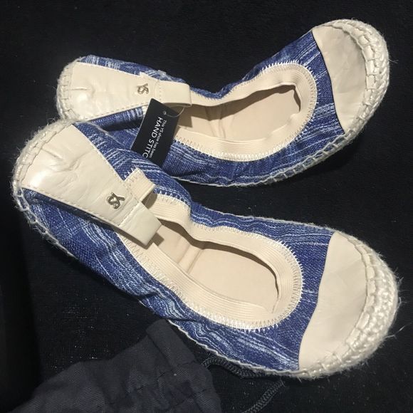 YOSI SAMRA NEW FOLDABLE BALLET FLATS 8M DENIM CANVAS W/CREAM  YOSI SAMRA NEW FOLDABLE BALLET FLATS 8M DENIM CANVAS W/CREAM CAP TOES